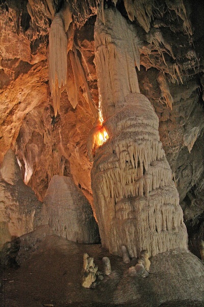 Soubor:Stalagnat.jpg